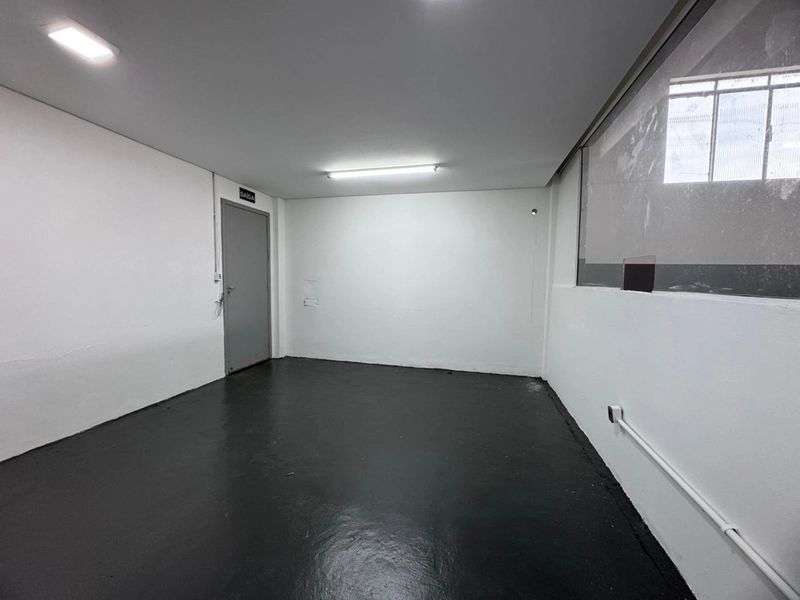 GALPÃO 250m² PARA LOCAÇÃO EM BRUSQUE,AGENDE SUA VISITA!: 10ª foto da galeria de imagens do imóvel