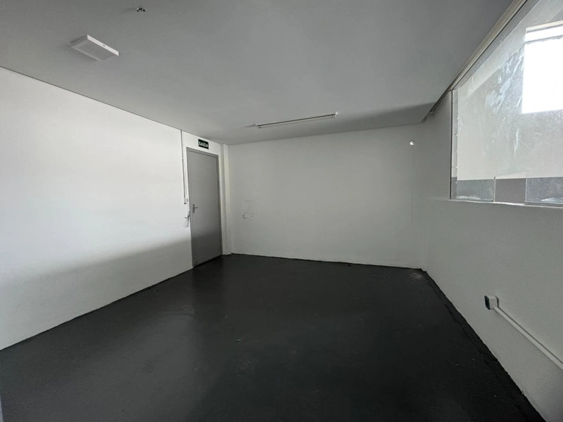 GALPÃO 250m² PARA LOCAÇÃO EM BRUSQUE,AGENDE SUA VISITA!: 11ª foto da galeria de imagens do imóvel