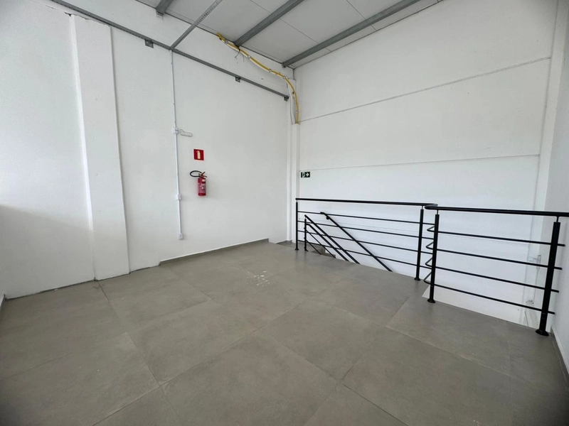 Sala comercial com 48m²,EM EXCELENTE LOCALIZAÇÃO-AGENDE SUA VISITA: 10ª foto da galeria de imagens do imóvel