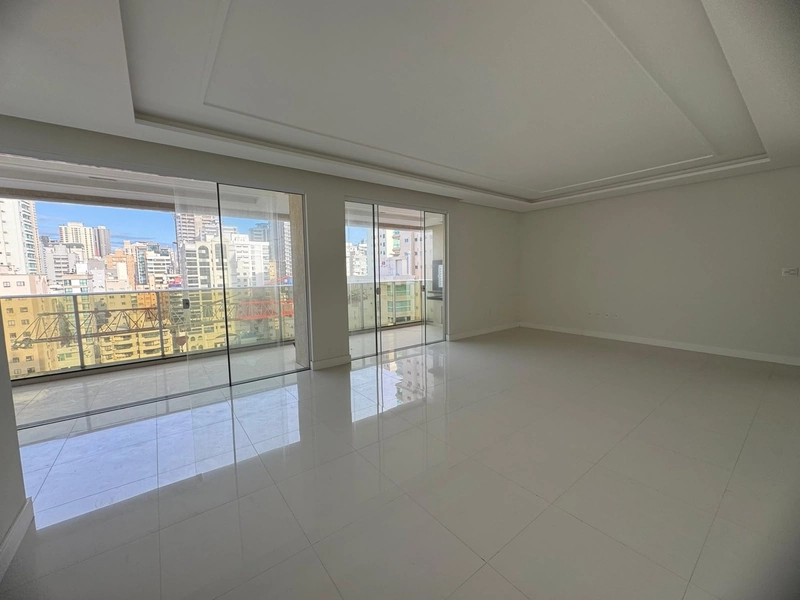 Apartamento Novo à Venda em Meia Praia – Itapema/SC(173m²): 8ª foto da galeria de imagens do imóvel