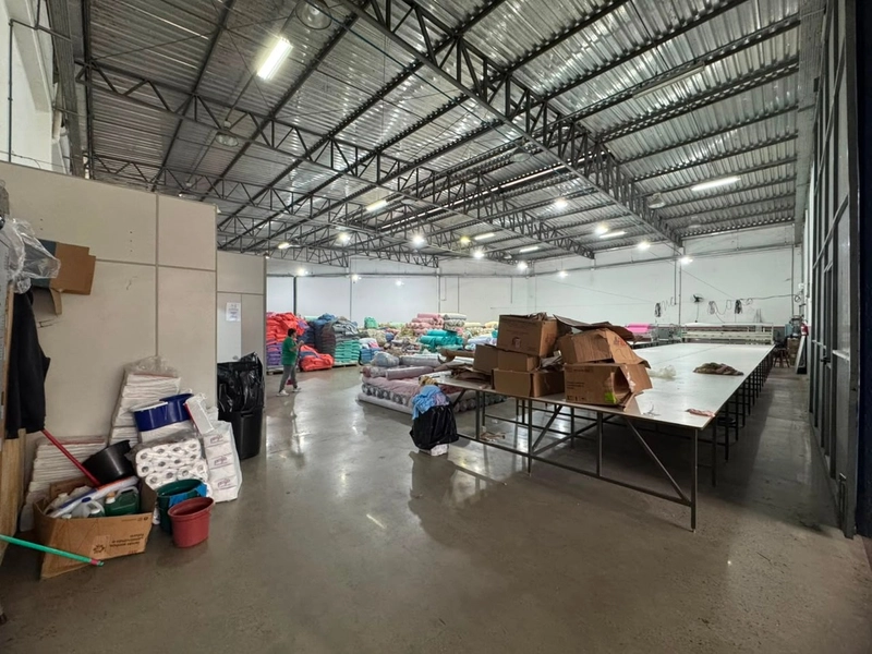 Galpão (632m²),energia trifásica para locar em Brusque/SC: 2ª foto da galeria de imagens do imóvel