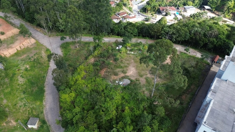 TERRENO COM 3.726,25m²,BAIRRO POÇO  FUNDO: 4ª foto da galeria de imagens do imóvel