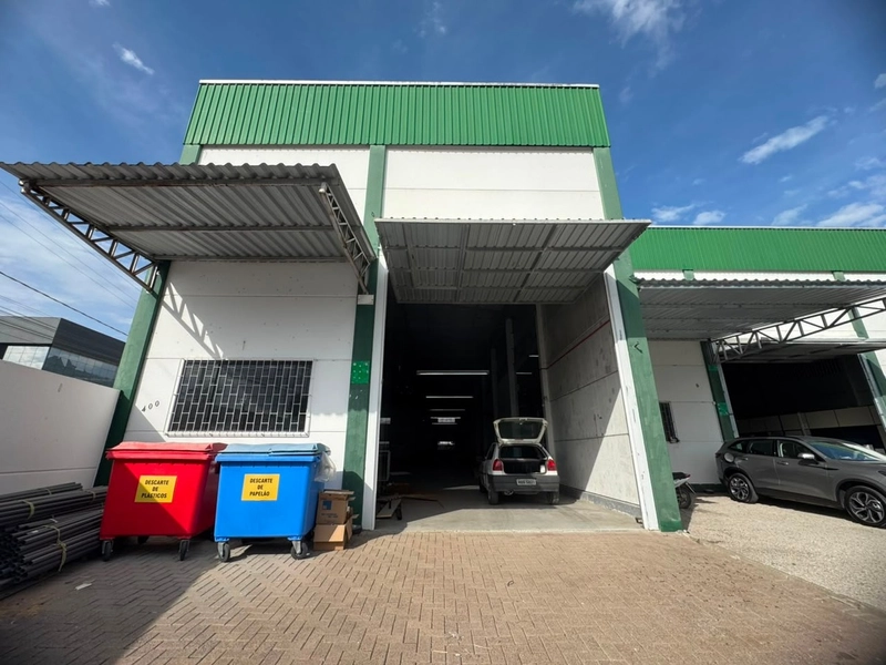 Galpão funcional (850m²)para locar,com energia trifásica em Gaspar/SC!: 1ª foto da galeria de imagens do imóvel