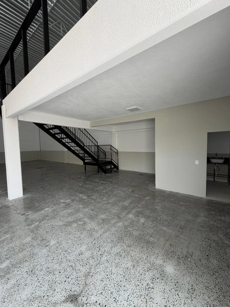 Galpão comercial(260 m²), projetado para oferecer praticidade e efi: 6ª foto da galeria de imagens do imóvel