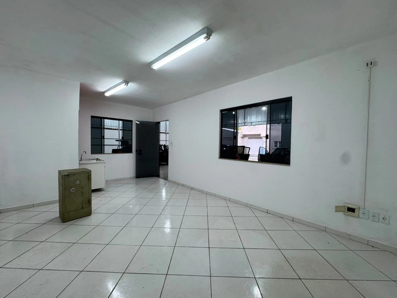 GALPÃO (400m²),PORTA ACESSO CAMINHOES A 3 Km CENTRO BRUSQUE !: 8ª foto da galeria de imagens do imóvel