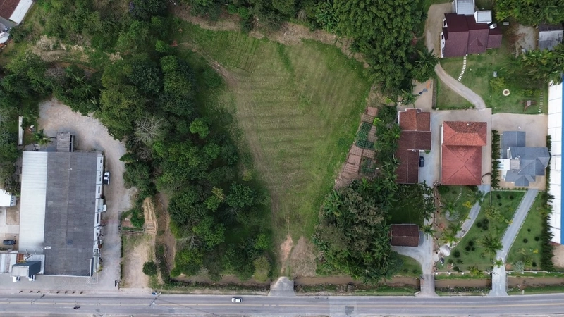 Terreno plano com 8.952,29 m²,á venda frente rua:  São Pedro.: 1ª foto da galeria de imagens do imóvel