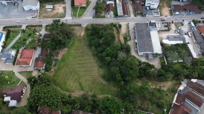 Terreno plano com 8.952,29 m²,á venda frente rua:  São Pedro.: 3ª foto da galeria de imagens do imóvel