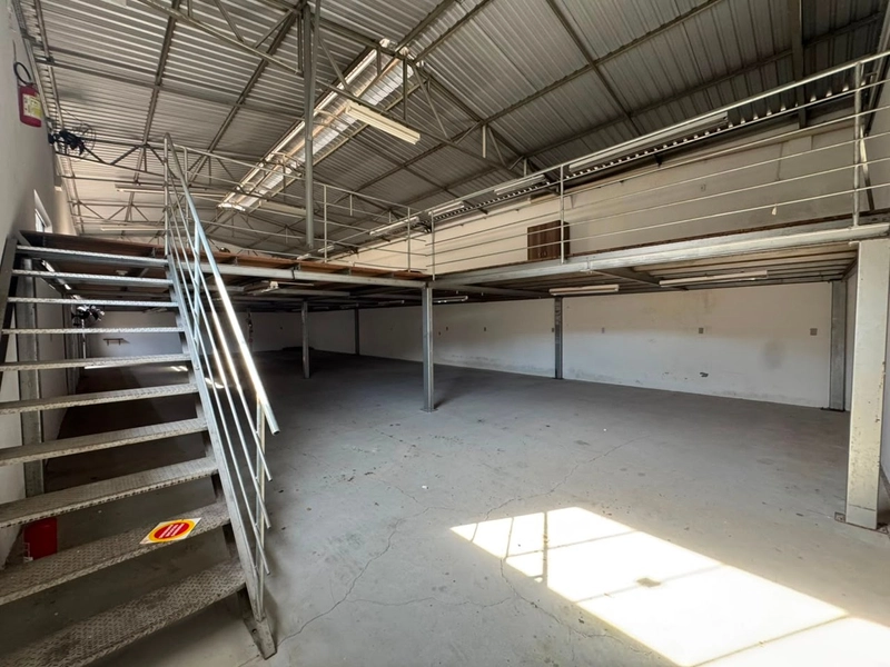 GALPÃO + CASA PARA VENDA EM BRUSQUE/SC!: 30ª foto da galeria de imagens do imóvel