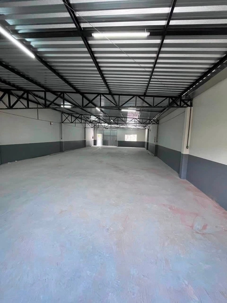 Galpão com 250m2 para locação próximo ao Centro de Brusque - SC: 3ª foto da galeria de imagens do imóvel