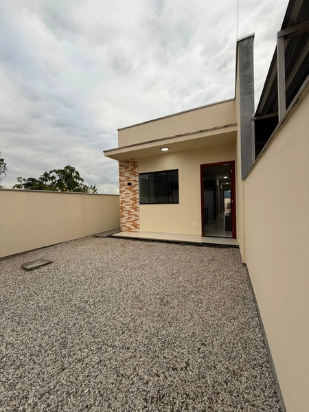 Casa baixa linda (1suíte+1dormitório)á venda-bairro Limeira Baixa: 2ª foto da galeria de imagens do imóvel