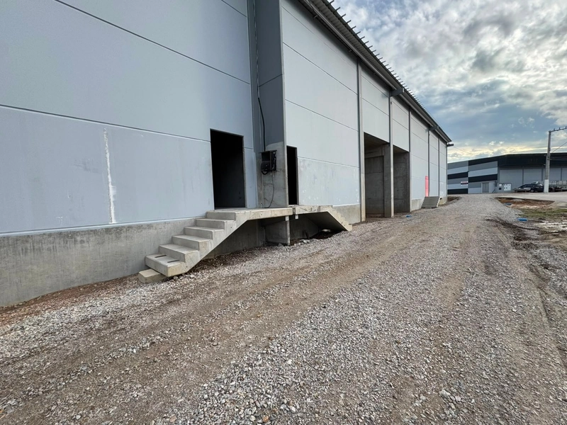 GALPÃO COMERCIAL(1.000M²) EM ÁREA NOBRE DE BRUSQUE-SC-COM DOCA: 13ª foto da galeria de imagens do imóvel