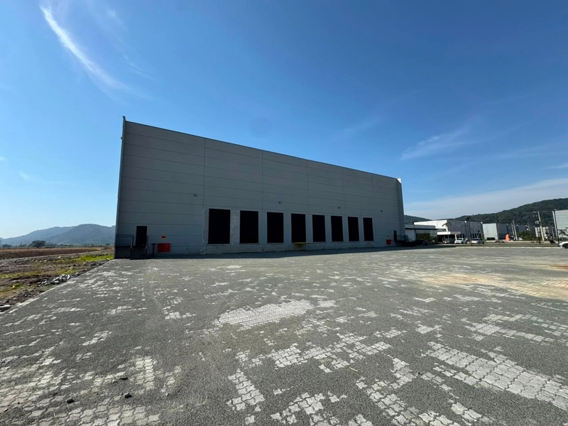 GALPÃO 3.342m²,sistema preventivo J4,disponível locação -Navegantes/SC: 9ª foto da galeria de imagens do imóvel