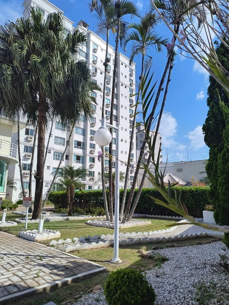 APARTAMENTO SEMI-MOBILIADO À VENDA – BARRA GARDEN | ITAJAÍ/SC: 1ª foto da galeria de imagens do imóvel