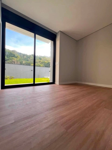 CASA TÉRREA DE ALTO PADRÃO- Loteamento Lagoa Dourada: 13ª foto da galeria de imagens do imóvel