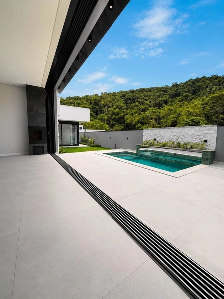 CASA TÉRREA DE ALTO PADRÃO- Loteamento Lagoa Dourada: 4ª foto da galeria de imagens do imóvel