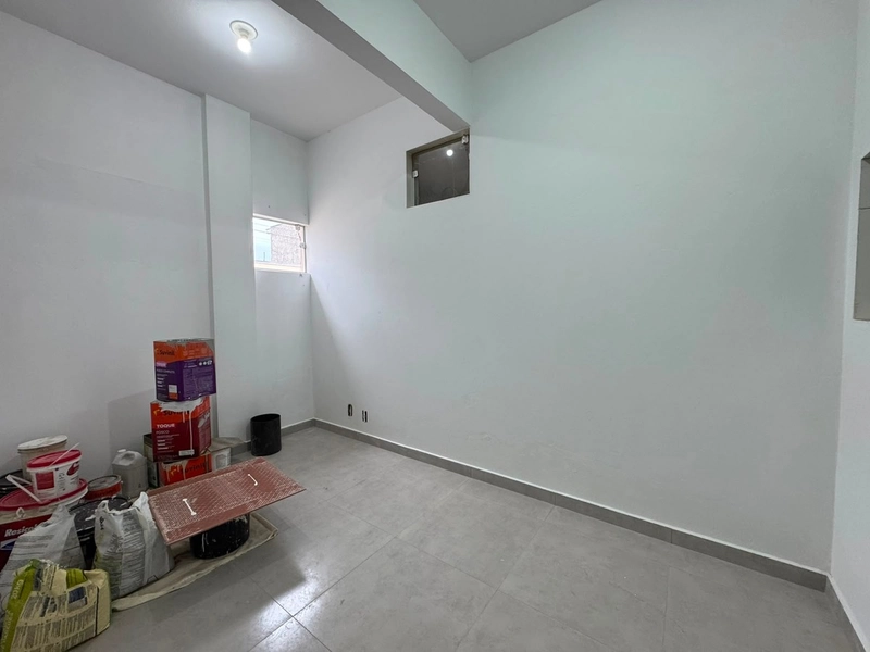 GALPÃO COMERCIAL(350m²)PARA LOCAÇÃO NA CIDADE DE BRUSQUE-SC: 7ª foto da galeria de imagens do imóvel