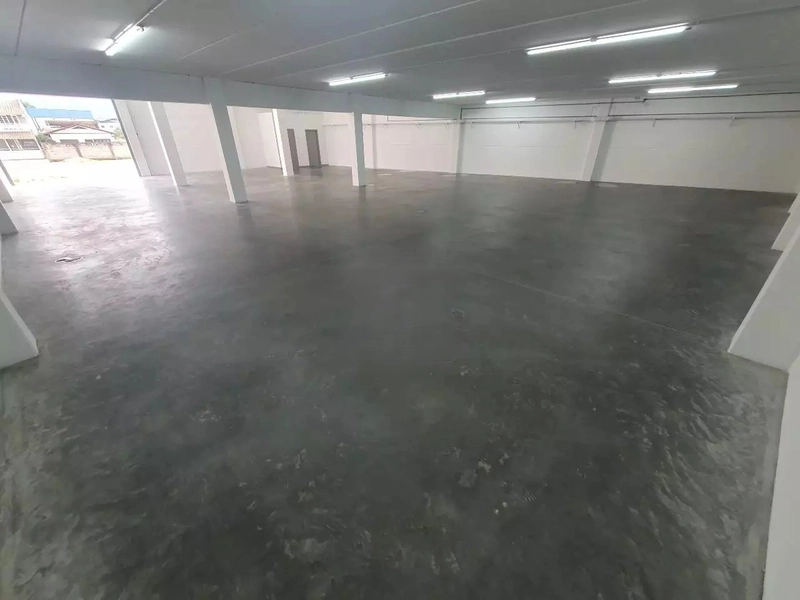 GALPÃO INDUSTRIAL E COMERCIAL PARA LOCAÇÃO EM BRUSQUE(415m²): 6ª foto da galeria de imagens do imóvel