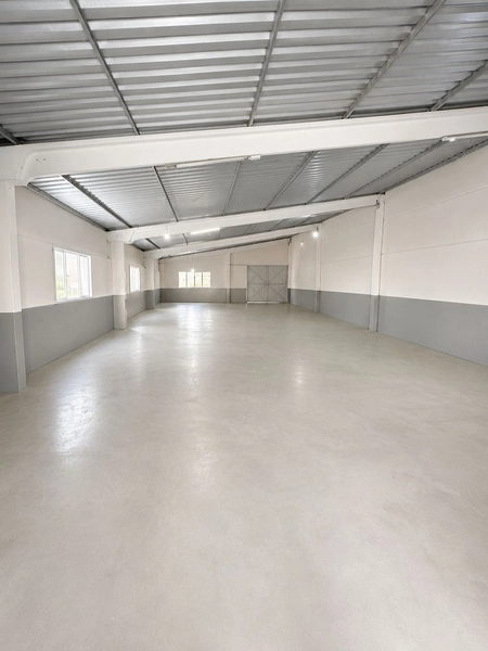 GALPÃO PARA LOCAÇÃO(350m²)-localizado 2ºpiso em Brusque/SC.: 2ª foto da galeria de imagens do imóvel