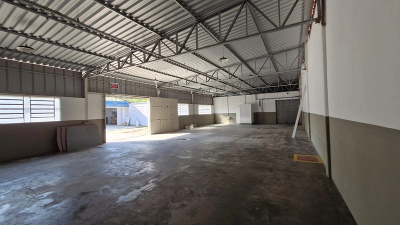 GALPÃO(175 m²) em uma região excelente aqui em Brusque: confira!: 10ª foto da galeria de imagens do imóvel
