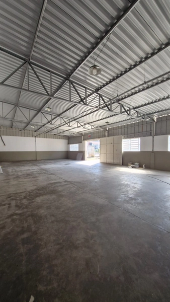 GALPÃO(175 m²) em uma região excelente aqui em Brusque: confira!: 7ª foto da galeria de imagens do imóvel