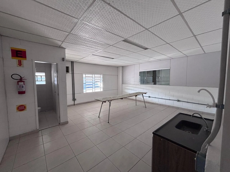 GALPÃO(1.314 m²) COM DOCAS,PARA LOCAÇÃO EM ITAJAÍ /SC: 4ª foto da galeria de imagens do imóvel