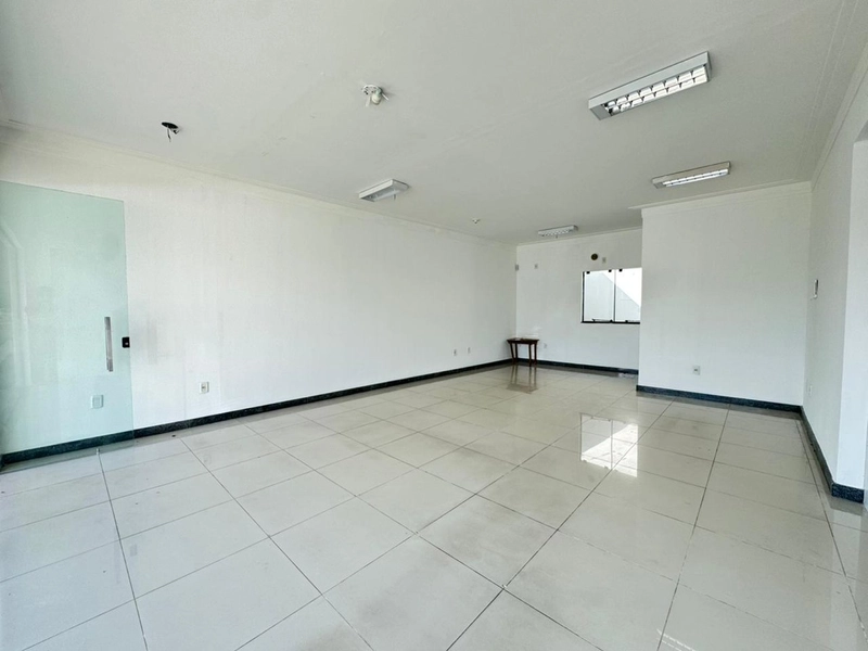 Sala Comercial para Locação – Santa Rita, Brusque/SC: 4ª foto da galeria de imagens do imóvel