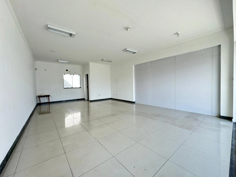 Sala Comercial para Locação – Santa Rita, Brusque/SC: 3ª foto da galeria de imagens do imóvel