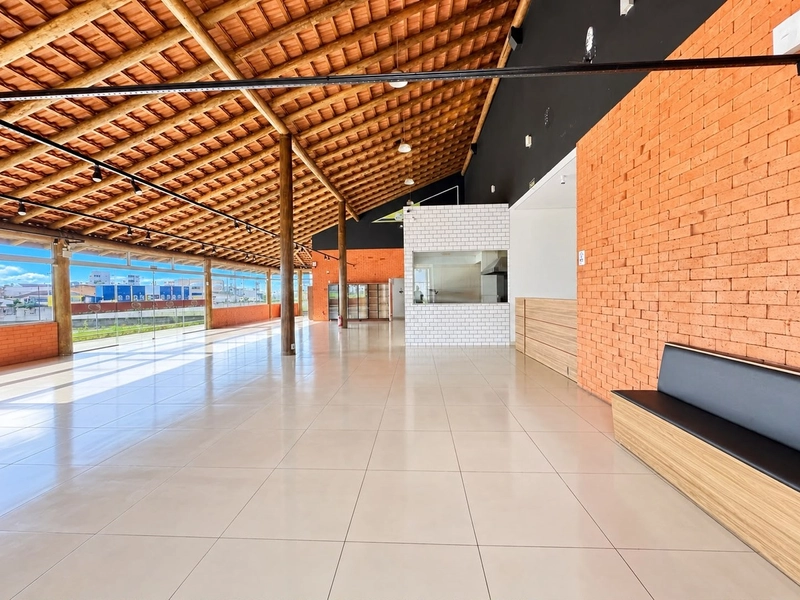 332 m² de espaço amplo e versátil em Brusque confira descrição efotos: 5ª foto da galeria de imagens do imóvel