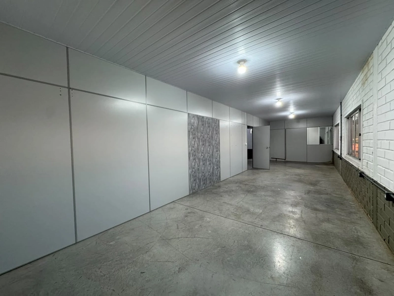 GALPÃO PARA LOCAÇÃO | 867 m² | REGIÃO CENTRAL DE BRUSQUE – SC: 7ª foto da galeria de imagens do imóvel