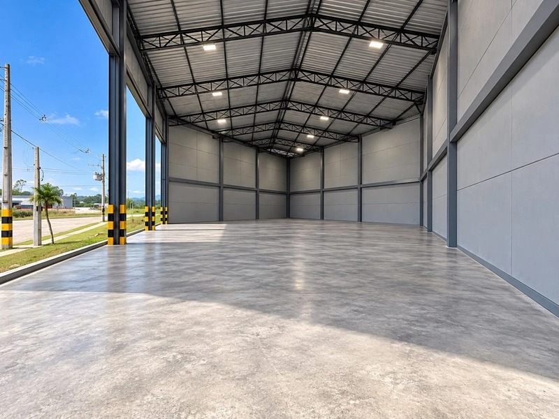 GALPÃO PARA LOCAÇÃO | 548m2 ,1PORTA ACESSO A CAMINHÃO: 5ª foto da galeria de imagens do imóvel