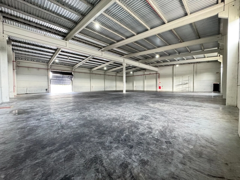 GALPÃO PARA LOCAÇÃO | 1.250 m²,REFEITÓRIO EM BRUSQUE!: 3ª foto da galeria de imagens do imóvel