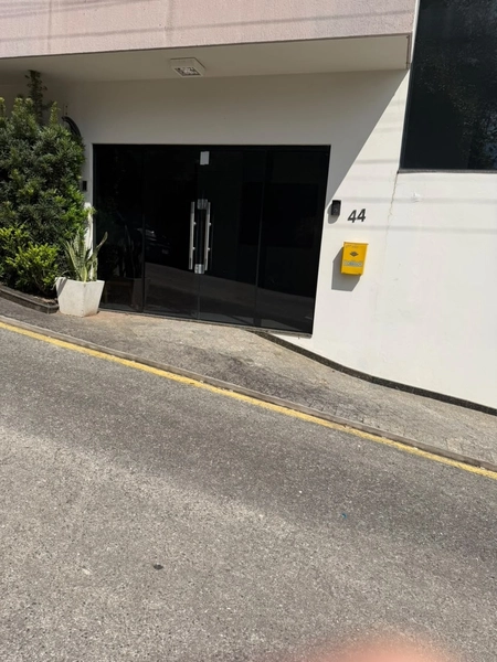 GALPÃO COMERCIAL(180M²),escritório em um bairro EXCELENTE!: 2ª foto da galeria de imagens do imóvel