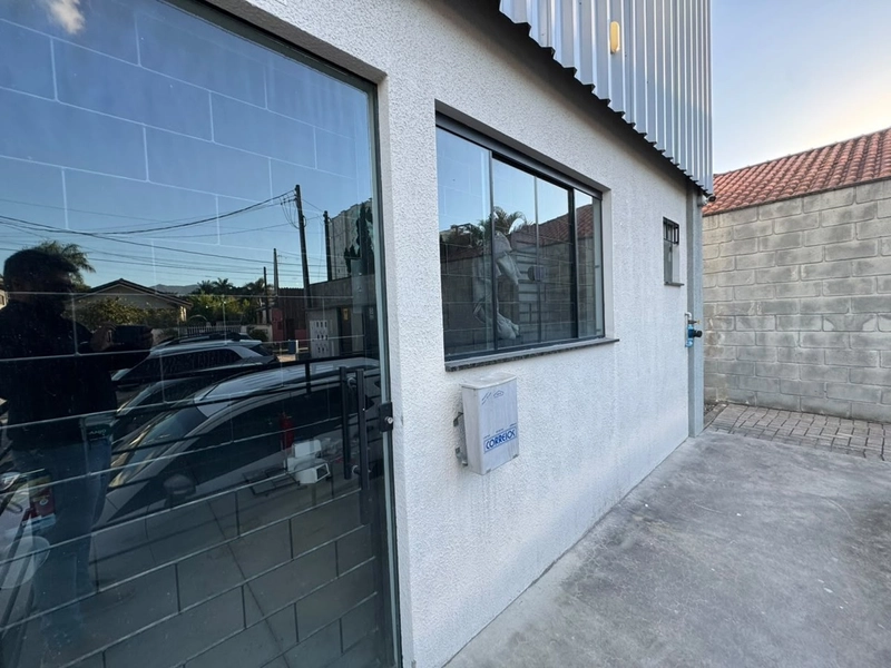 GALPÃO PARA LOCAÇÃO(313m²),com doca,amplo espaço!: 4ª foto da galeria de imagens do imóvel