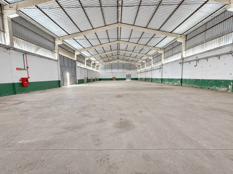 GALPÃO PARA LOCAÇÃO(864m²),com refeitório prox.ao Centro de Brusque!: 4ª foto da galeria de imagens do imóvel