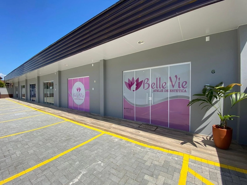 SALA COMERCIAL NO CENTRO II,amplo estacionamento,agende sua visita!: 6ª foto da galeria de imagens do imóvel