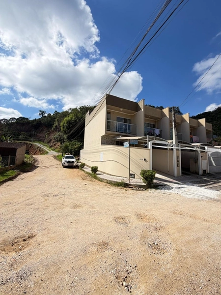 Sobrado(nº1)com 2 dormitórios,bairro Cedrinho,venha conferir CONOSCO!: 8ª foto da galeria de imagens do imóvel