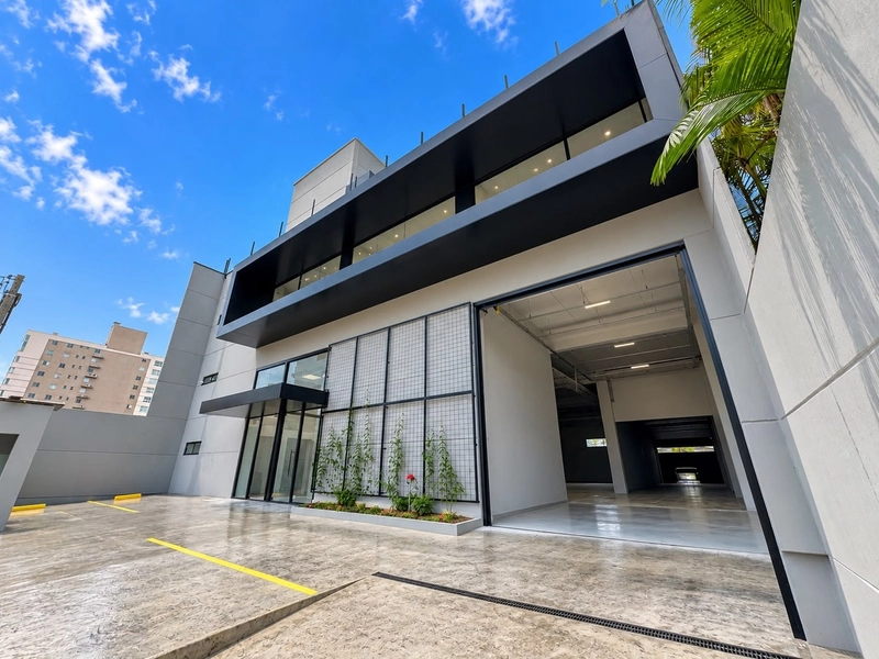 GALPÃO COMERCIAL(1147m²),COM DOCA,ELEVADOR PARA LOCAÇÃO EM BRUSQUE!: 8ª foto da galeria de imagens do imóvel