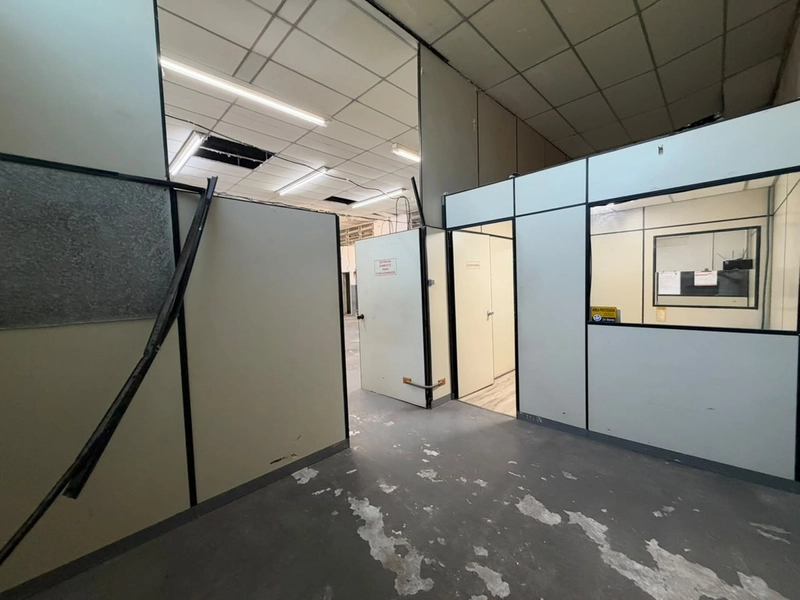 Galpão(300m²),com escritório,refeitório em BRUSQUE/SC!: 6ª foto da galeria de imagens do imóvel