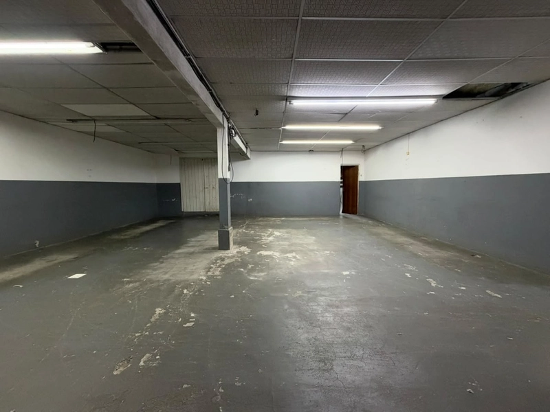 Galpão(300m²),com escritório,refeitório em BRUSQUE/SC!: 13ª foto da galeria de imagens do imóvel