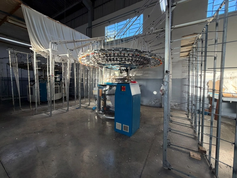 Galpão(375m²)energia trifásica,estrutura preparada área textil-Brusque: 4ª foto da galeria de imagens do imóvel