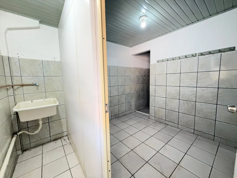 Galpão com 570m²,com mezanino para escritório a 1kmCentro-Brusque!: 17ª foto da galeria de imagens do imóvel