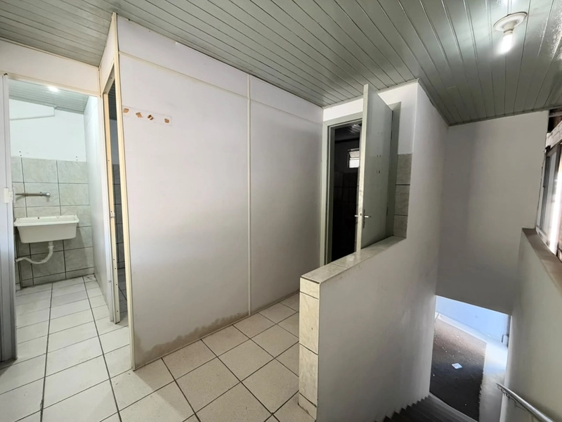 Galpão com 570m²,com mezanino para escritório a 1kmCentro-Brusque!: 18ª foto da galeria de imagens do imóvel