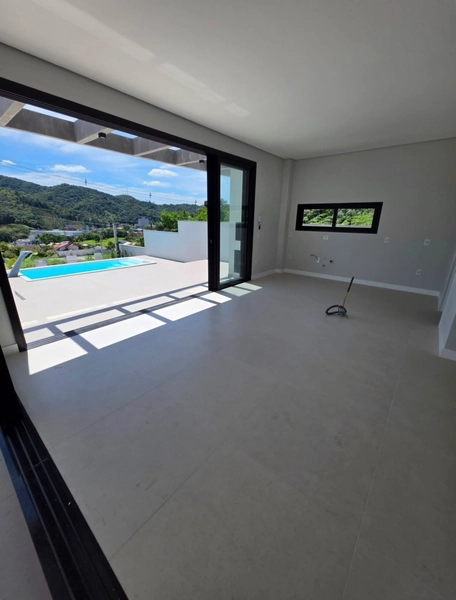 CASA COM VISTA INCRÍVEL NOVA A VENDA -Bairro Guarani: 13ª foto da galeria de imagens do imóvel