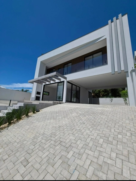 CASA COM VISTA INCRÍVEL NOVA A VENDA -Bairro Guarani: 3ª foto da galeria de imagens do imóvel