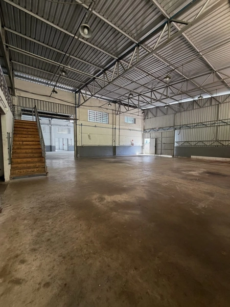 GALPÃO(860m²) PARA LOCAÇÃO,ENERGIA TRIFÁSICA,EM BRUSQUE – SC!: 9ª foto da galeria de imagens do imóvel