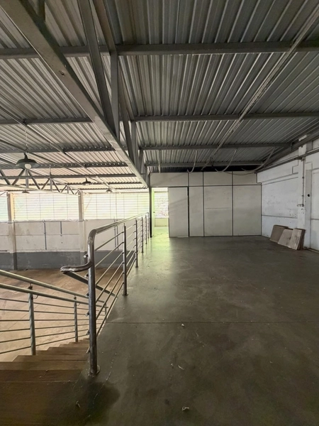 GALPÃO(860m²) PARA LOCAÇÃO,ENERGIA TRIFÁSICA,EM BRUSQUE – SC!: 10ª foto da galeria de imagens do imóvel