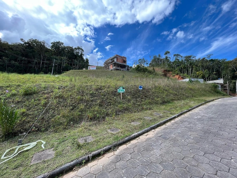 Terreno para venda no Loteamento Tulipa em Brusque-SC: 3ª foto da galeria de imagens do imóvel