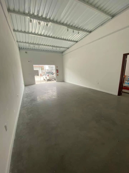 Sala Comercial no Bairro Centro II em Brusque para Locação: 9ª foto da galeria de imagens do imóvel