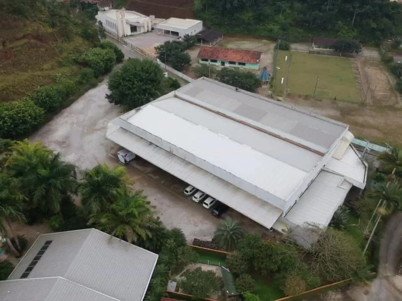 Galpão Industrial e comercial com casa de alto padrão a venda: 3ª foto da galeria de imagens do imóvel