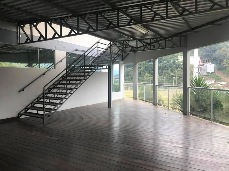 Galpão Industrial e comercial com casa de alto padrão a venda: 15ª foto da galeria de imagens do imóvel